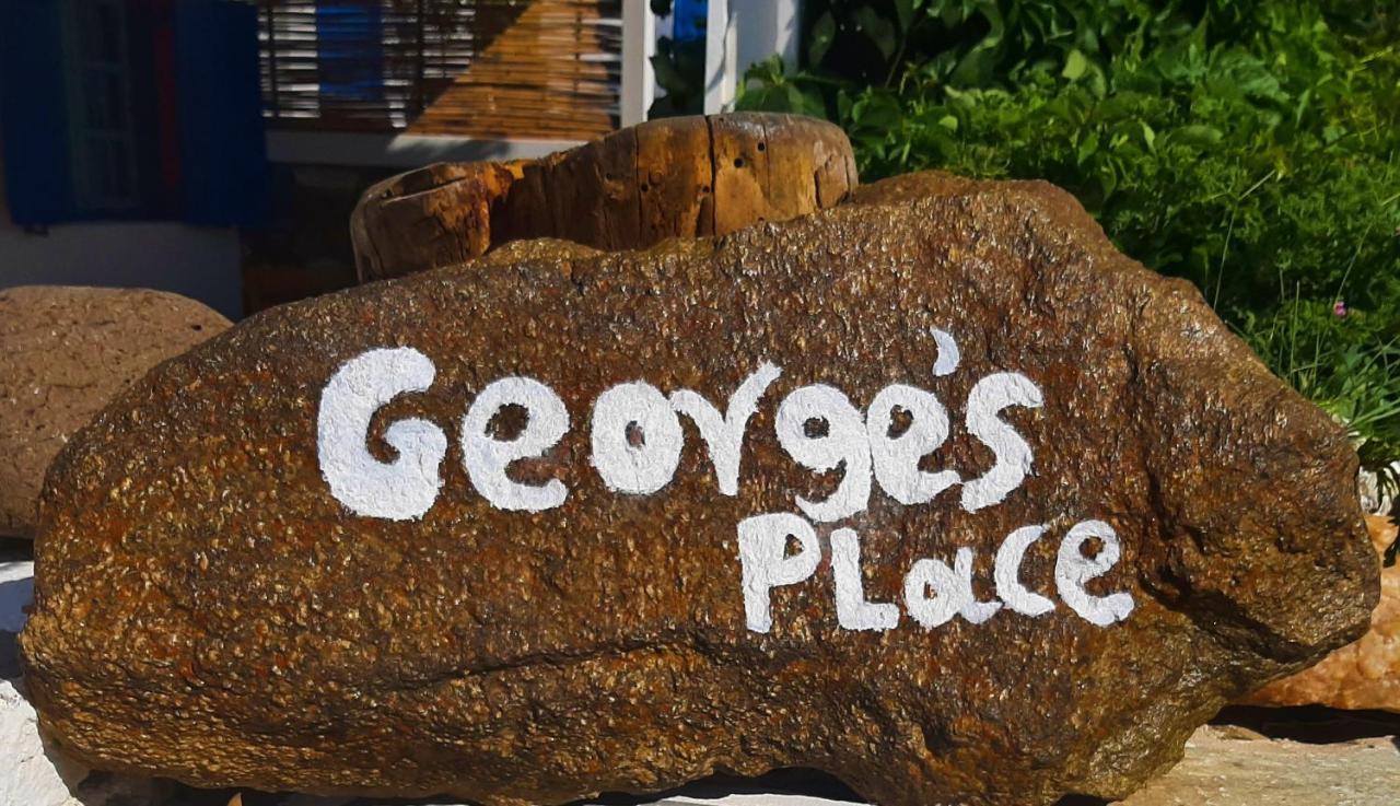 George'S Place Ios Chora Esterno foto